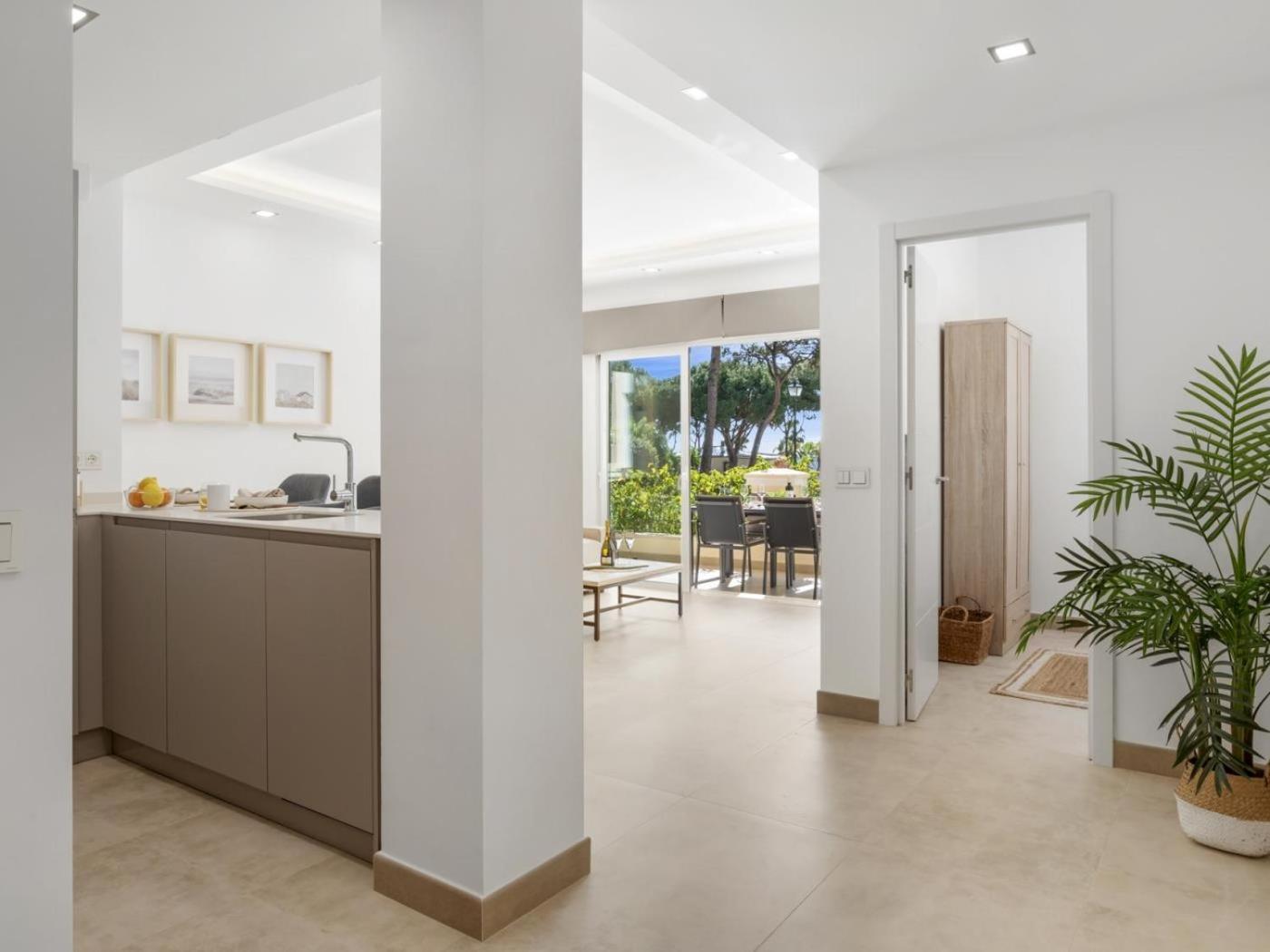Apartment Andalucia Del Mar 10 06 Marbella