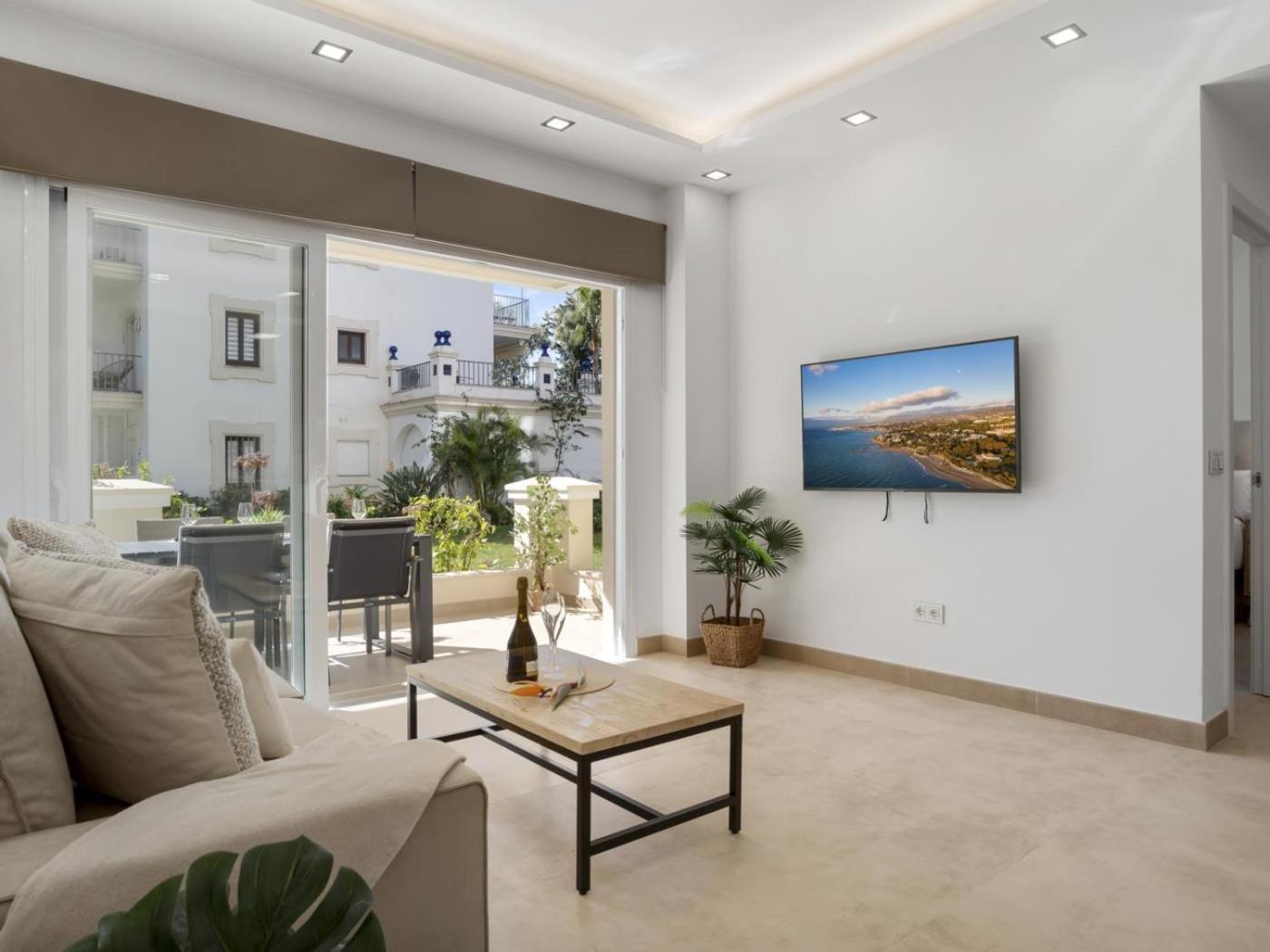 Apartment Andalucia Del Mar 10 06